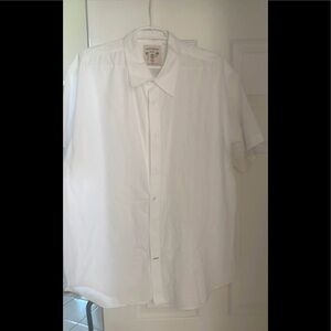 GUESS men’s xxl white button down